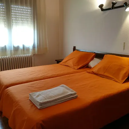 Hostal L'Esplai-3